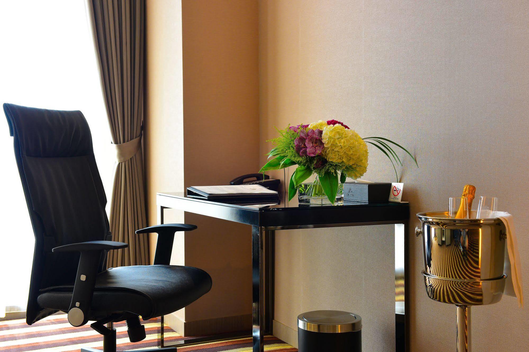 Grand Royal Hotel Тоуфэнь Экстерьер фото