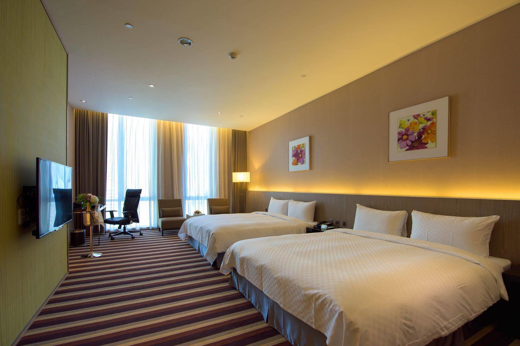 Grand Royal Hotel Тоуфэнь Экстерьер фото